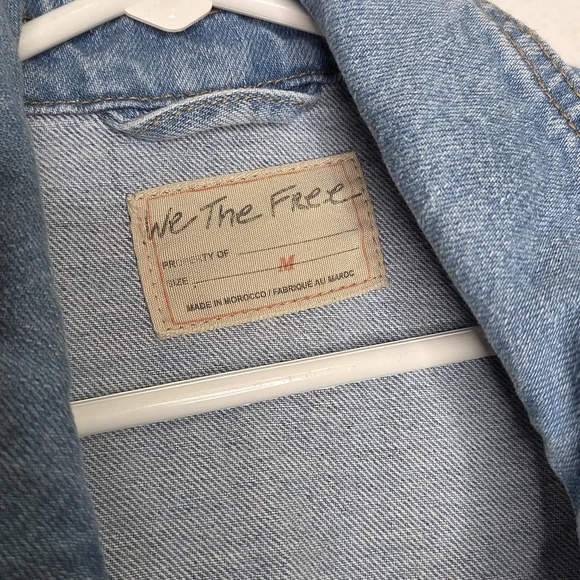 We The Free Madison City Denim DYI Vest Jacket Women's Size Medium Altered - Picture 7 of 16
